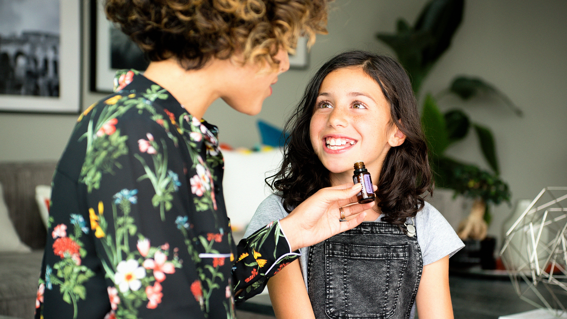 КАКВО Е и КАКВО НЕ Е програмата